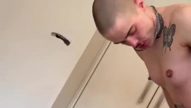 Hotboiyo And Londoncuckold