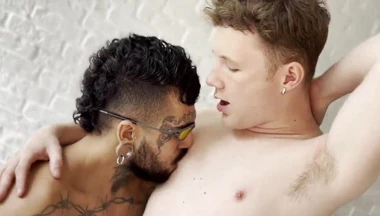 Tattooed Carioca Fucking Australian Twink's Ass - Watch Full &lpar;RED&rpar;