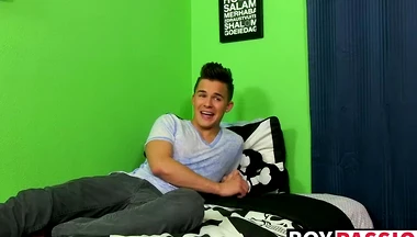 Andy Taylor jerks off and slides dildo in ass until jizzing