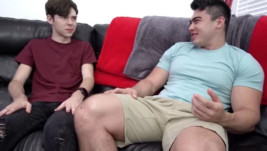 Horny twink Dakota Lovell hookups with a muscled cutie Axel Kane