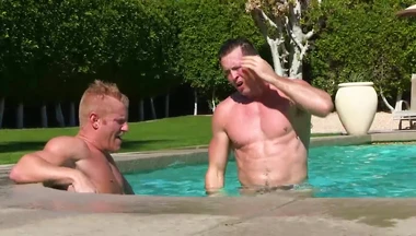 Homosexual hunk anally pounded after taking a swim